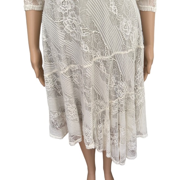 Joyfolie Mia Joy Marabel Dress Lace Asymmetrical hem boho Cream White Medium - Picture 7 of 12